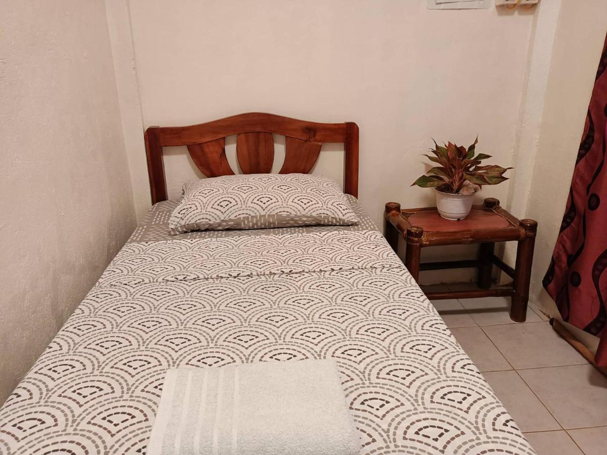 פורטו פרינססה Villa Skanderbeg Guest House מראה חיצוני תמונה