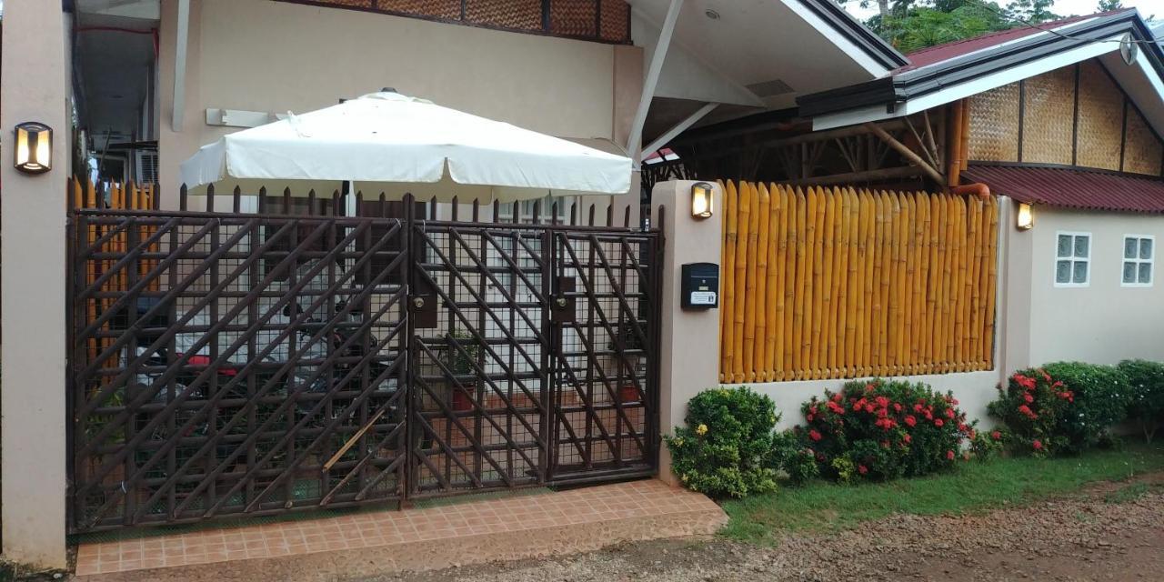 פורטו פרינססה Villa Skanderbeg Guest House מראה חיצוני תמונה