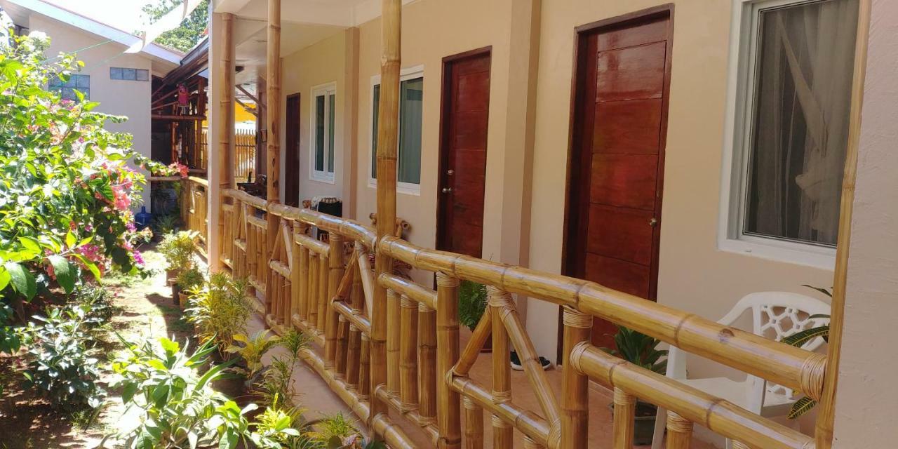 פורטו פרינססה Villa Skanderbeg Guest House מראה חיצוני תמונה