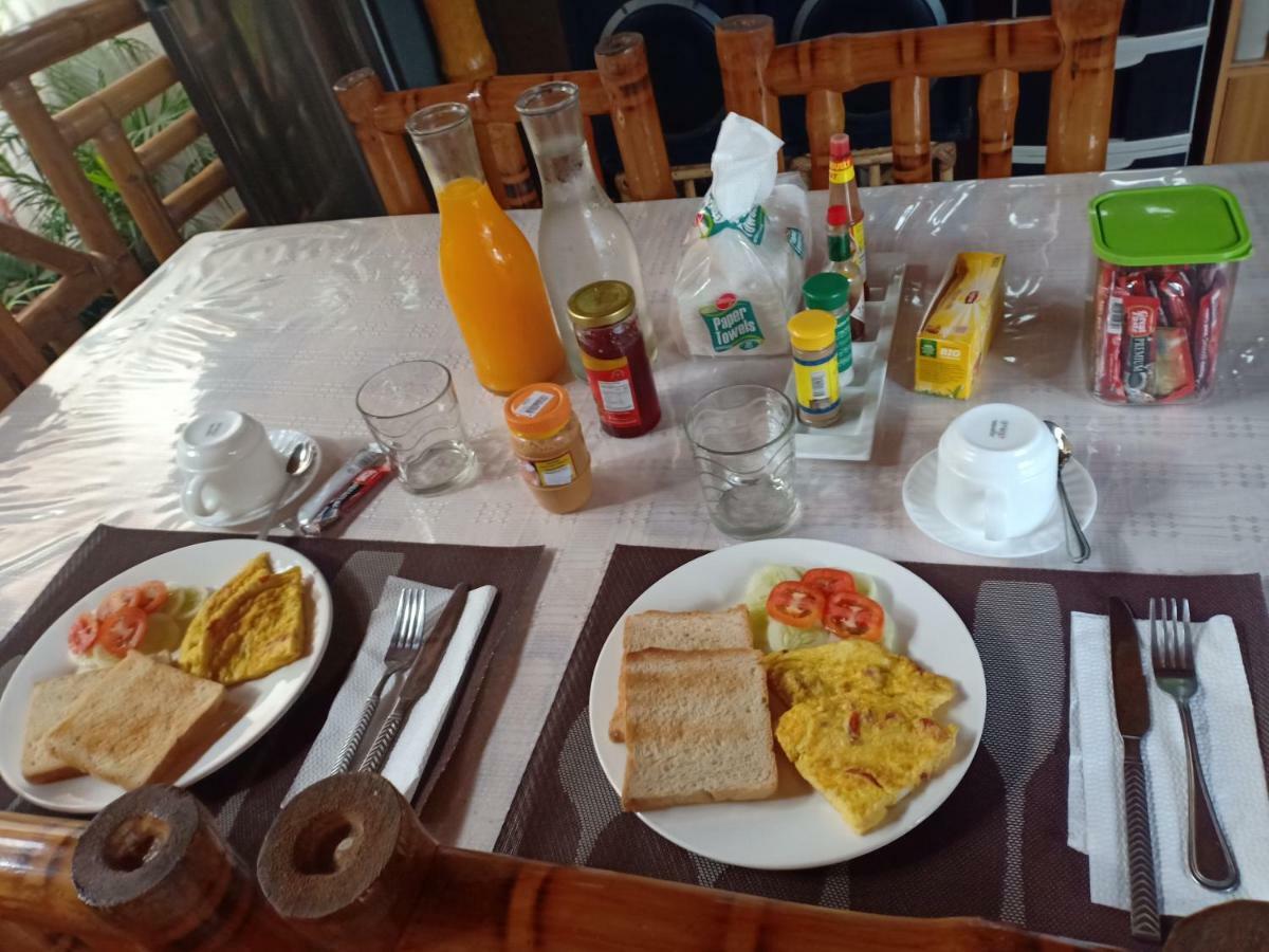פורטו פרינססה Villa Skanderbeg Guest House מראה חיצוני תמונה